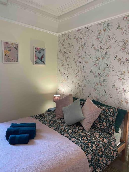 Ferienwohnung West London Stunning Garden Flat - Period Features Exterior foto